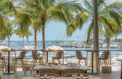 Bayshore Club Bar & Grill, Miami