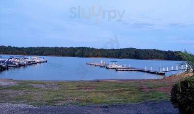 Smoky Mountain Lakeside Resort and Marina, Dandridge