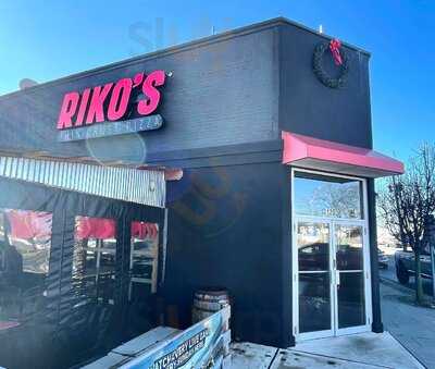 Riko's Pizza, Levittown