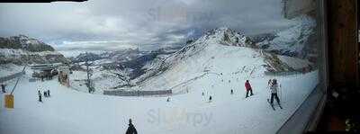 Rifugio Sass Bece, Canazei