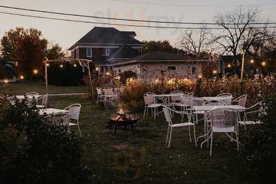 Homecoming Restaurant