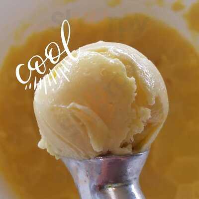 Eastern Sierra Ice Cream Company menu