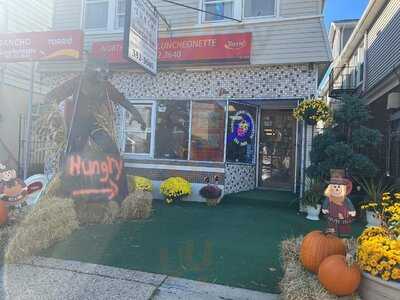 North Avenue Luncheonette, Elizabeth