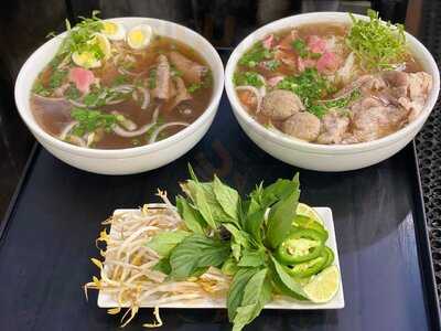 Nu Dang Pho, Greenville