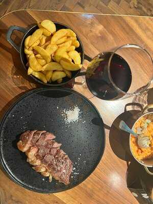 Maat Café & Kitchen