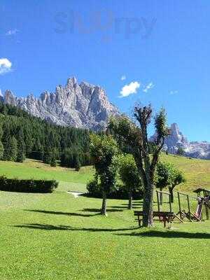 Ristorante Albergo Caffè Col, San Martino Di Castrozza