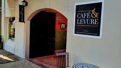 Cafe & Levure