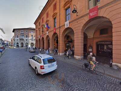 Quanto Basta Cafe, Ferrara