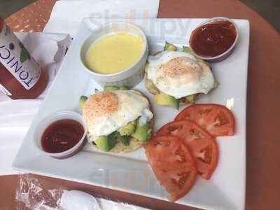 Mona's Shawarma & Grill