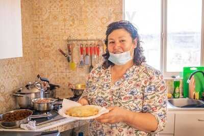 Comida Rica, Sana Y Con Identidad Donde Juana