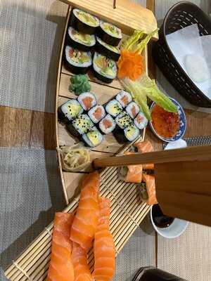 Sushi Viet