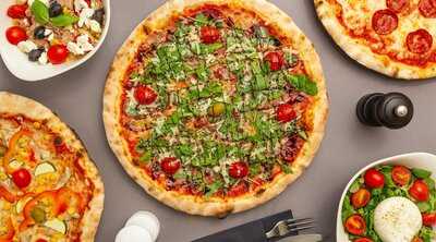 Nonas Pizza