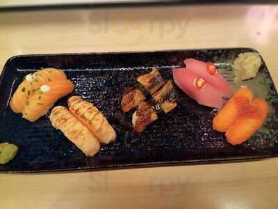 Umami Sushi + Bar (borg 29)