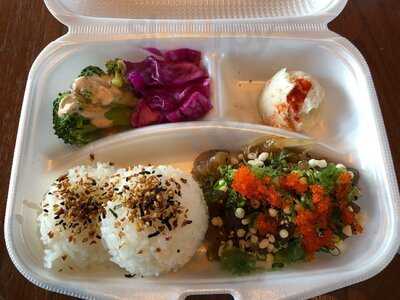 アイランドプレートランチ　中之島フェスティバルプラザ店