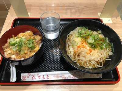まねきのえきそば ピオレ姫路おみやげ館店 menu