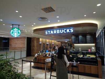 スターバックスコーヒー 阪神梅田本店 9階店, 大阪市