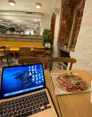 Маэстрелло