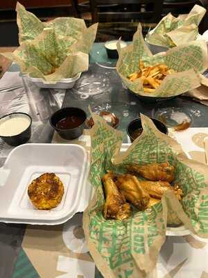 Wingstop, Toms River