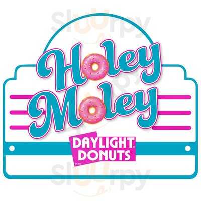 Holey Moley Daylight Donuts, Mattoon