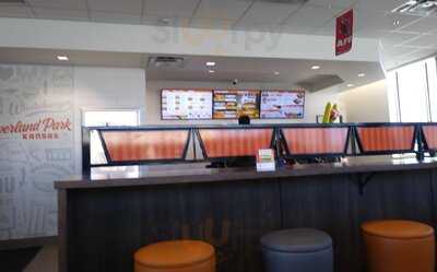 Whataburger, Overland Park