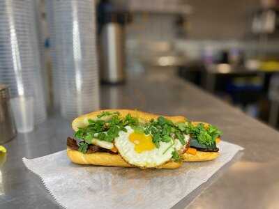 V-tea Tapioca, Banh Mi, Snack, Cypress