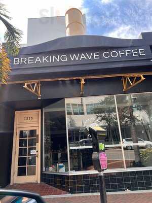 Breaking Wave Coffee, Sarasota