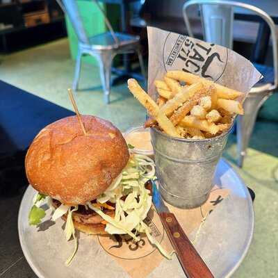 Stack 571 Burger & Whiskey Bar