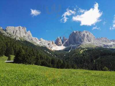 Plafoetsch Alm, San Cipriano di Tires