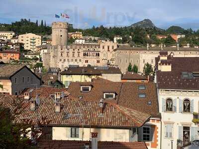 Hotel America, Trento