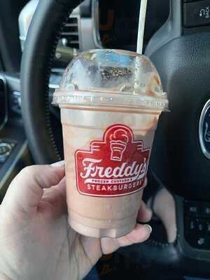 Freddy's Frozen Custard & Steakburgers, Durant