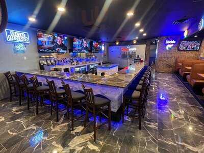 Roos - Bar, Patio & Grill, Weatherford