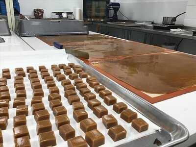 Elizabeth Moore Chocolates, Pelham