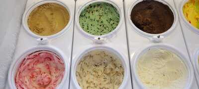 Duke's Sweet's And Treat's menu