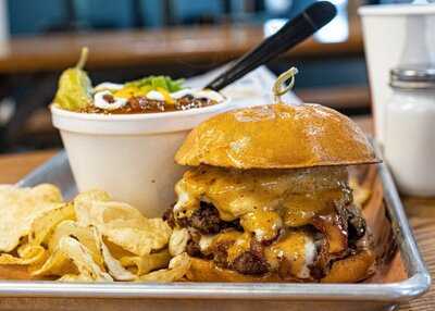 CJ'S Seafood & Grill