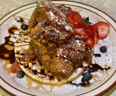 Pop’s Chicken & Waffles, Barberton