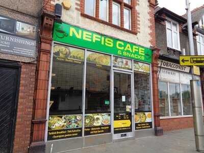 Nefis Cafe & Snacks