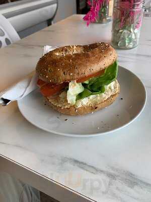 Winnebagel Cafe