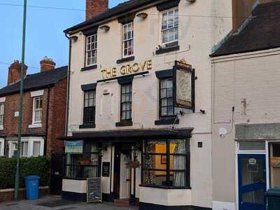 Grove Hotel