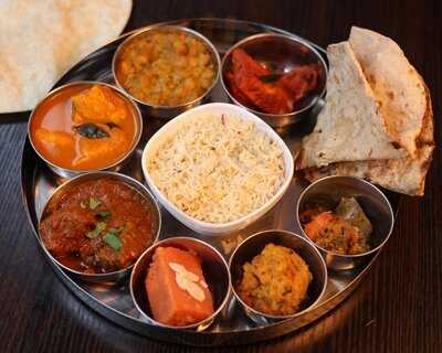 Rishis Indian Aroma, Stirling