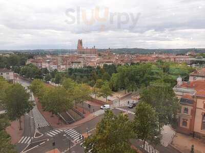 Le Toit Du Theatro Albi