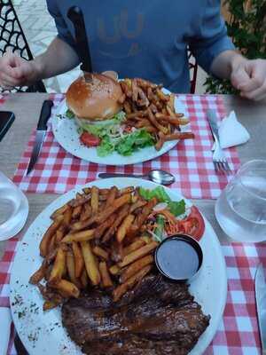 Street burger on grill, Bagnoles de l’Orne Normandie