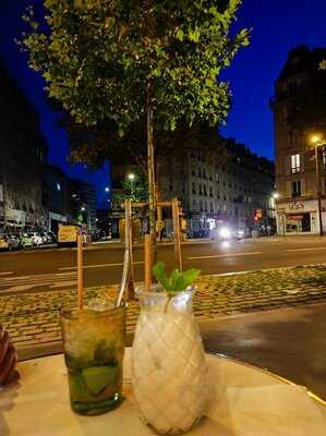 Le Bota', Paris