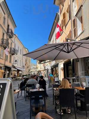 Caffe Bellini, Aosta