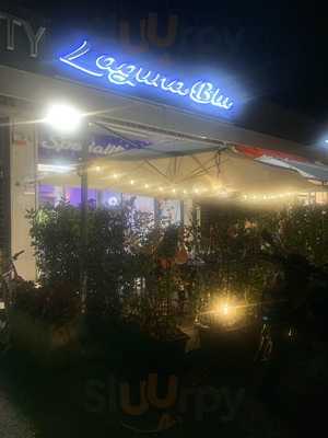 Laguna Blu, Roma