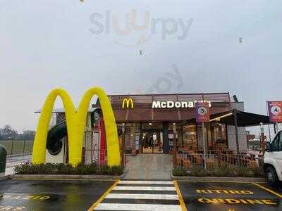 Mcdonald's, Garlasco