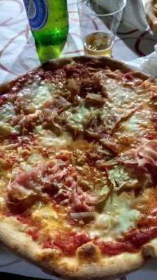 Moschettiere Pizza