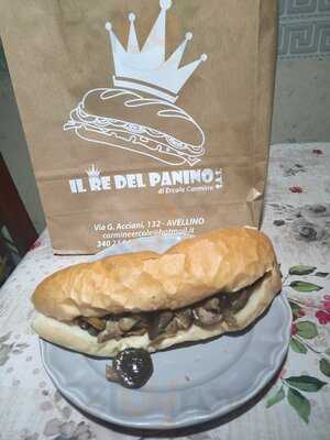 Re Del Panino Srls