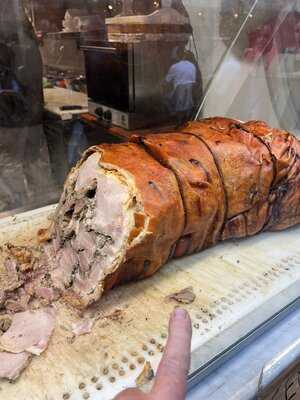 Porchetta Umbra Pellegrino Guerriero, Roma