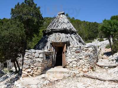 Rifugio cuiles buchi darta, Cala Gonone