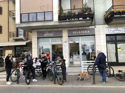 Gelateria Zanzi, Arona